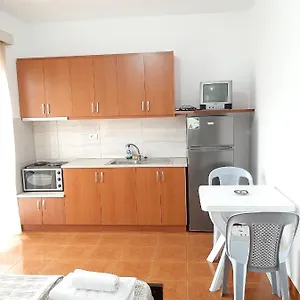 vaso-apts.albaniahotels.org/